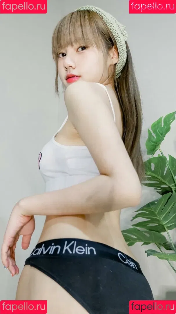 Monthita Baosali Onlyfans Photo Gallery 