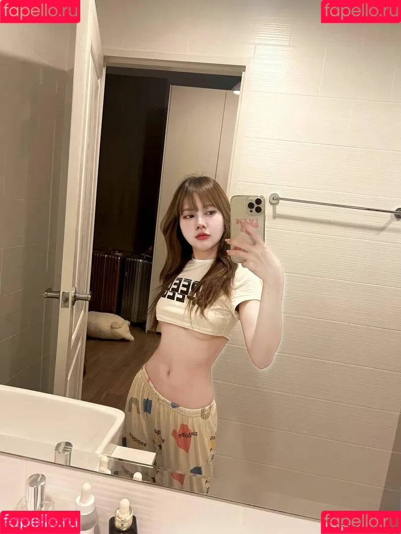 Monthita Baosali Onlyfans Photo Gallery 