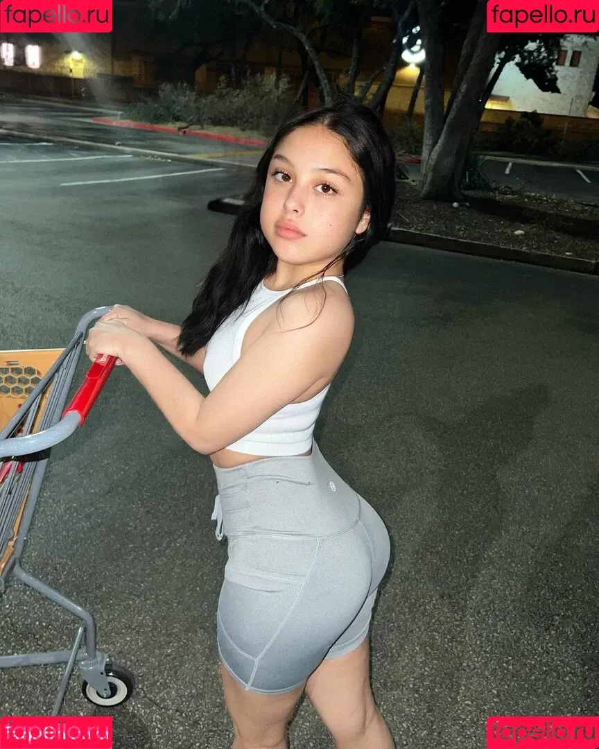 Livv2pretty Onlyfans Photo Gallery 