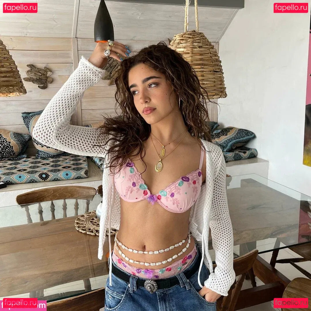 Yasmin Barbieri Onlyfans Photo Gallery 