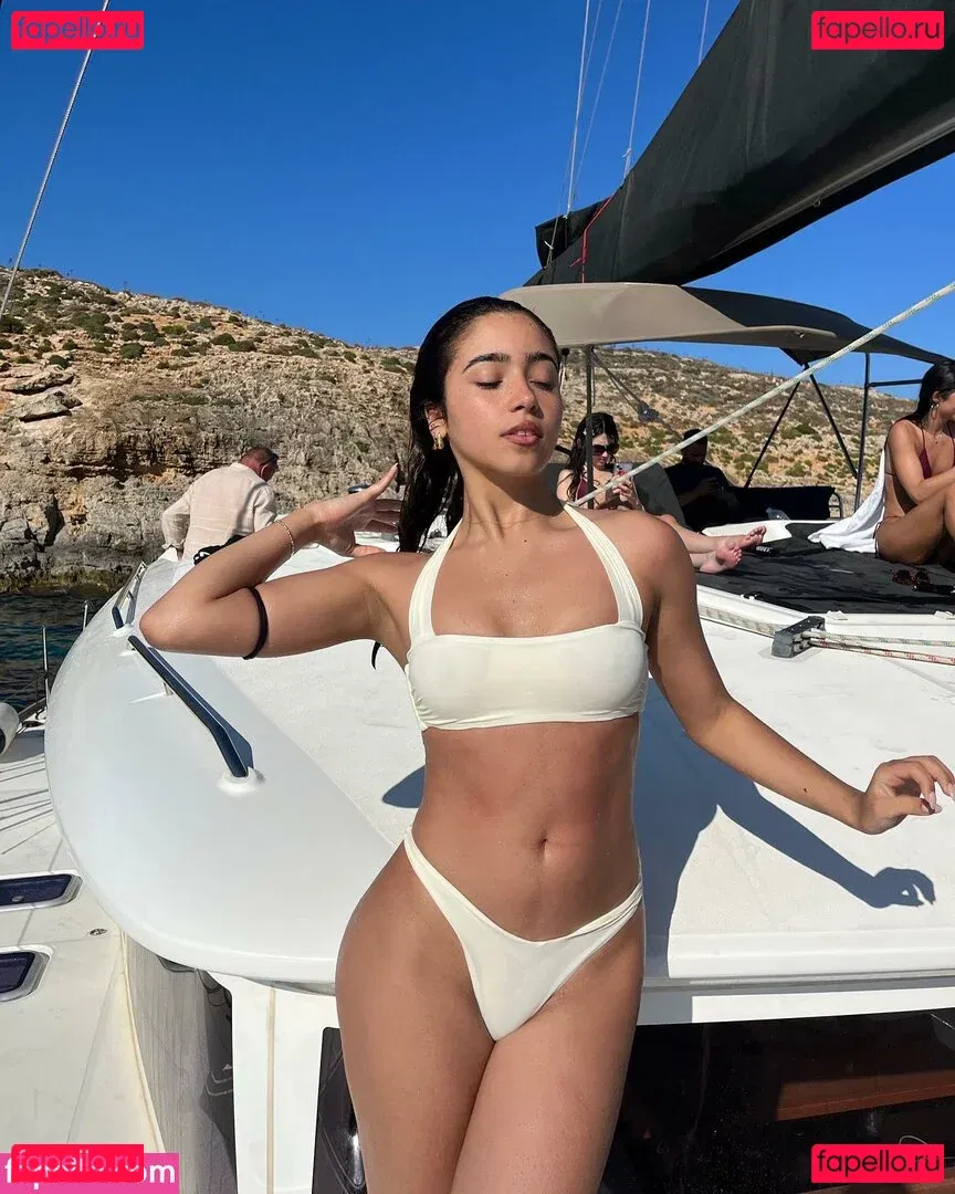 Yasmin Barbieri Onlyfans Photo Gallery 