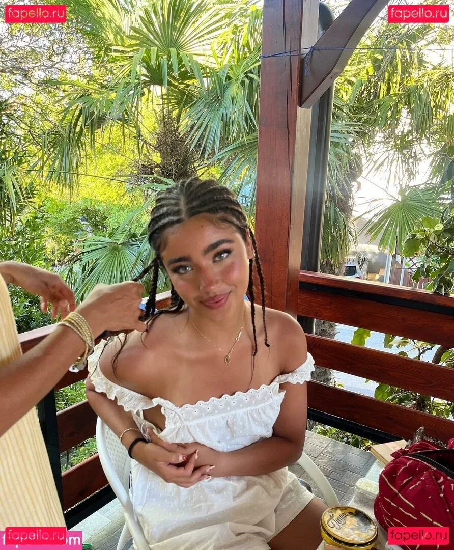 Yasmin Barbieri Onlyfans Photo Gallery 