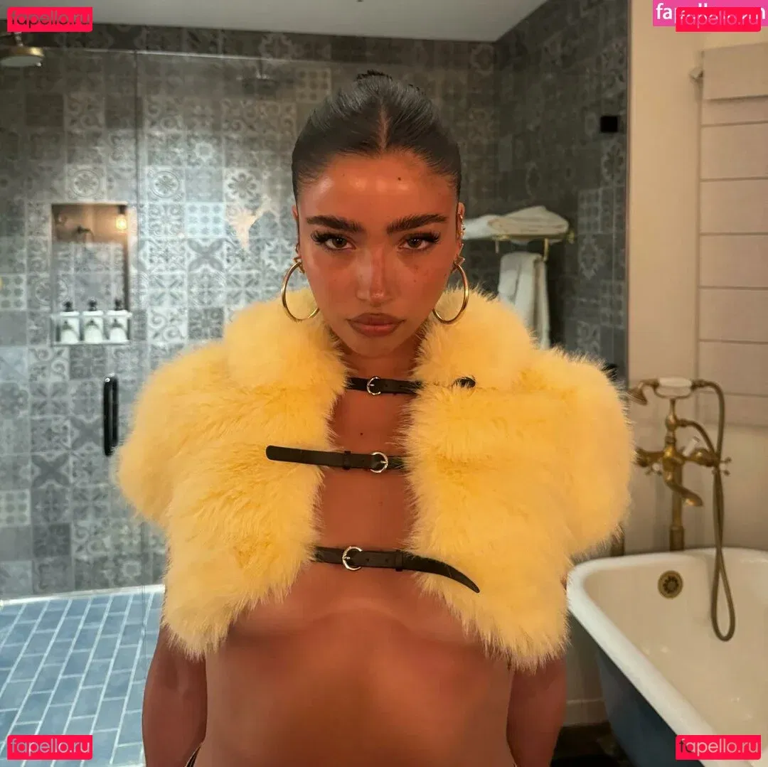 Yasmin Barbieri Onlyfans Photo Gallery 