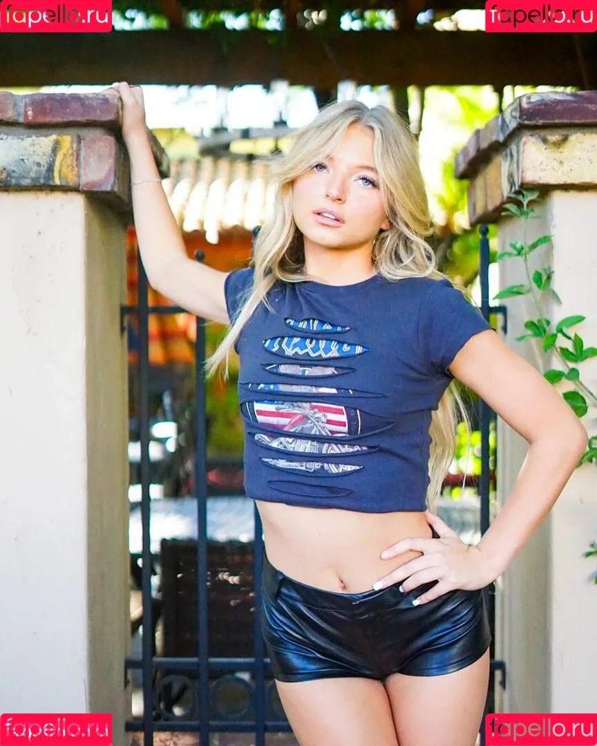 Shae Smolik Onlyfans Photo Gallery 