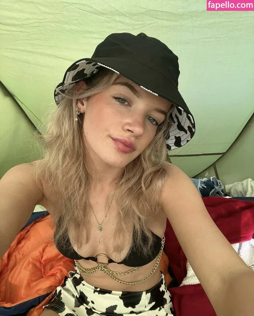 utdlivvy Onlyfans Photo Gallery 