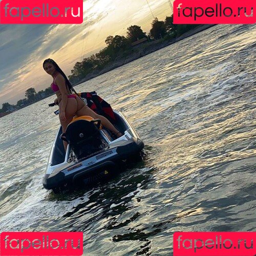 Ashley Bobbio Onlyfans Photo Gallery 