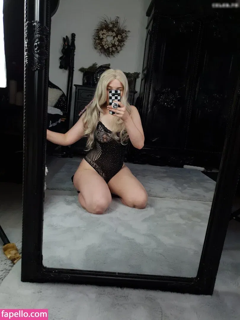 Ira Vampira Onlyfans Photo Gallery 