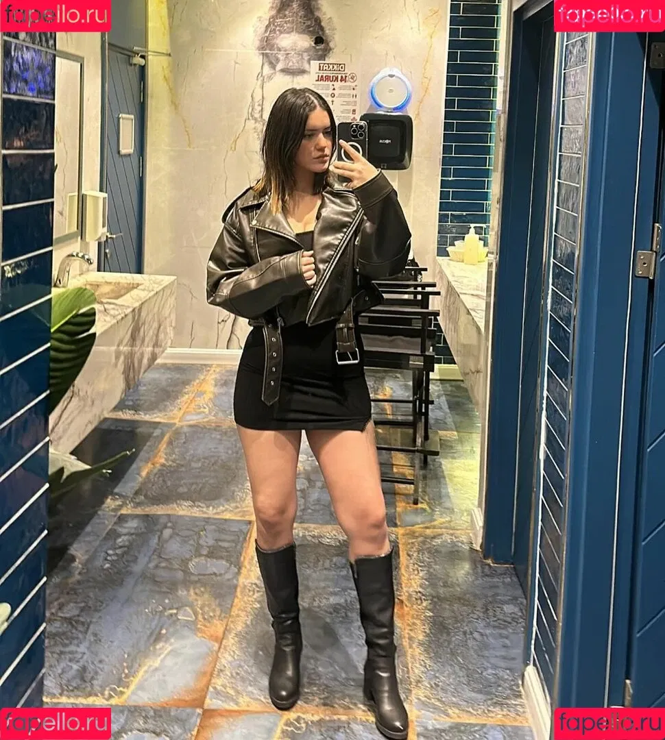 Turkish Girls Onlyfans Photo Gallery 