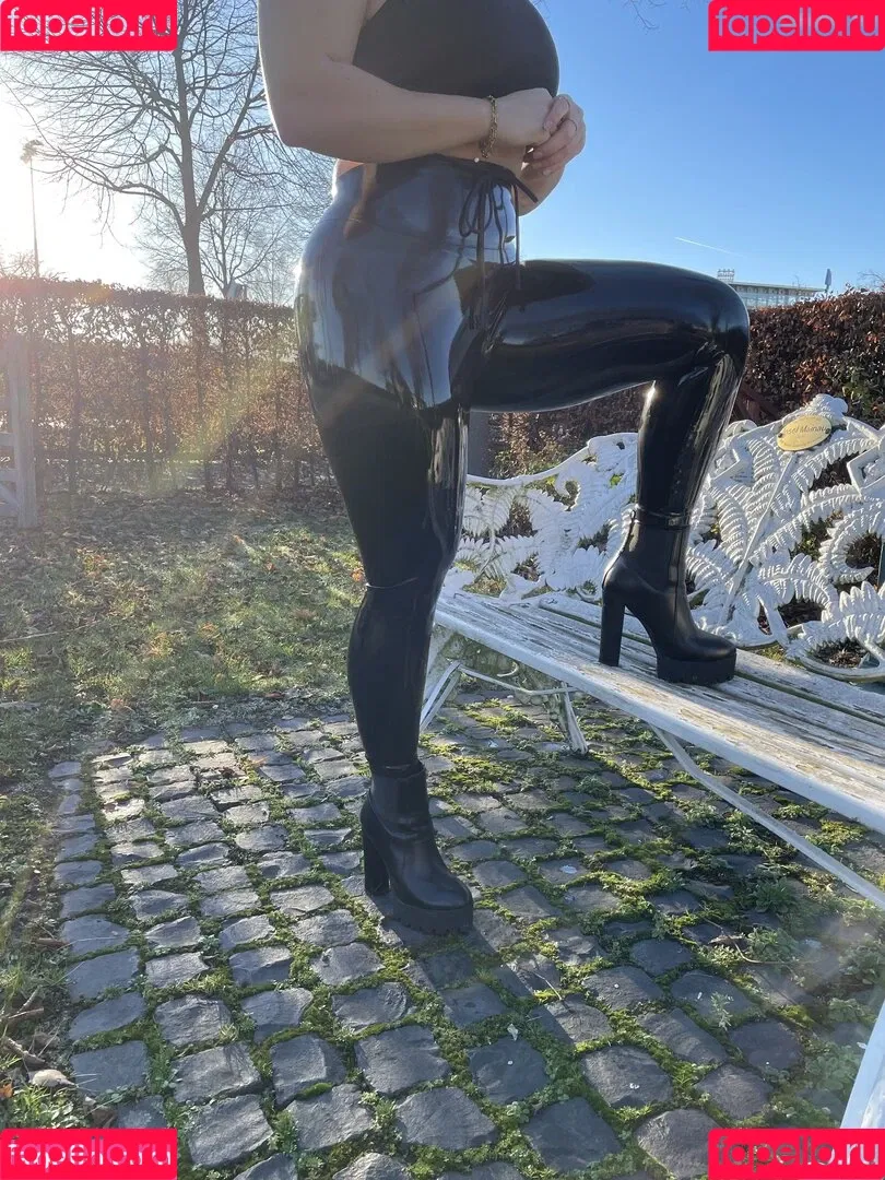 Sophielx Onlyfans Photo Gallery 