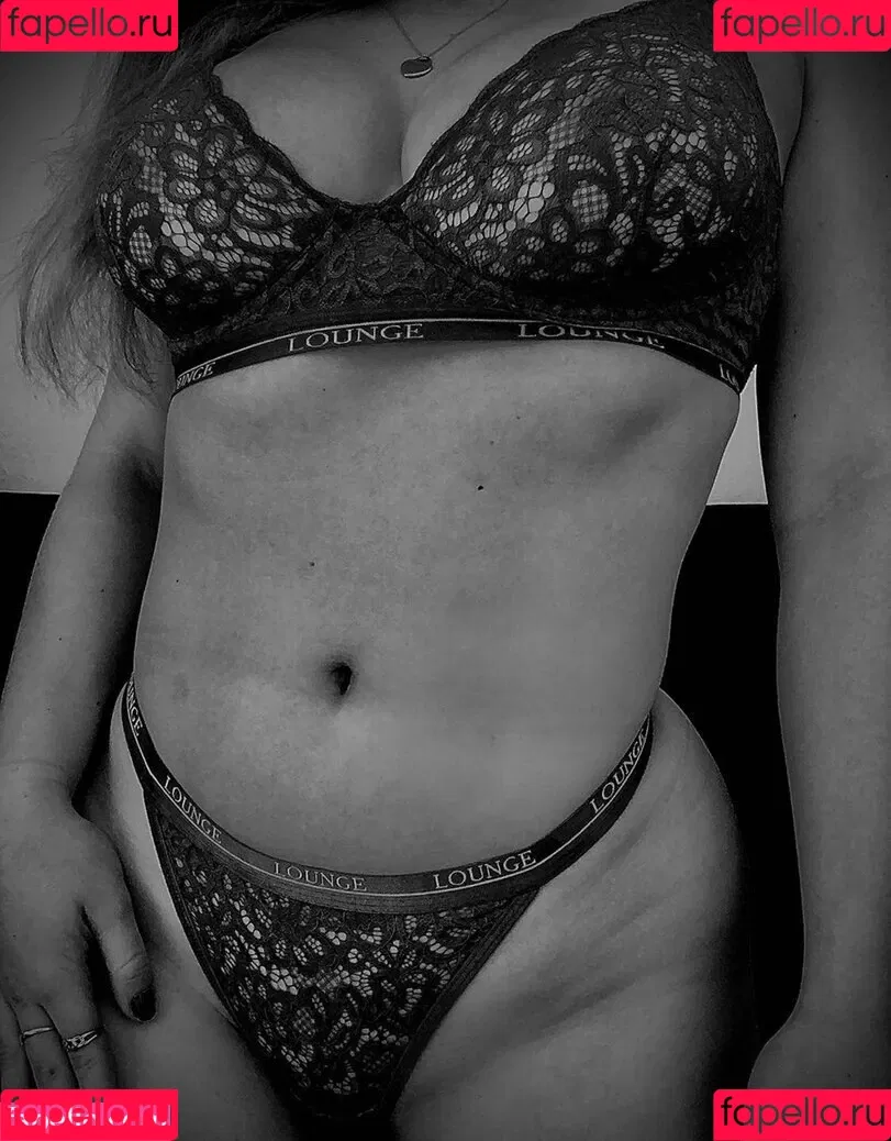 Sophielx Onlyfans Photo Gallery 