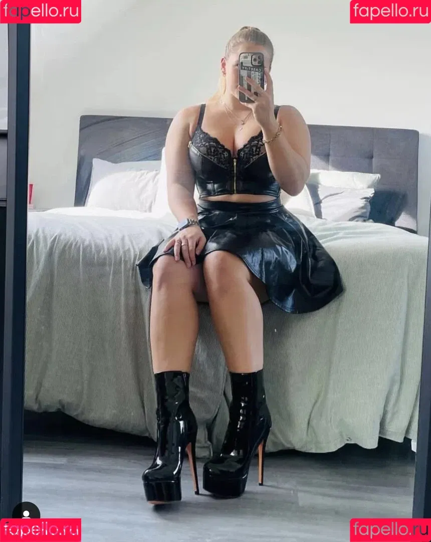 Sophielx Onlyfans Photo Gallery 