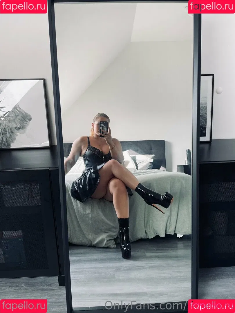 Sophielx Onlyfans Photo Gallery 