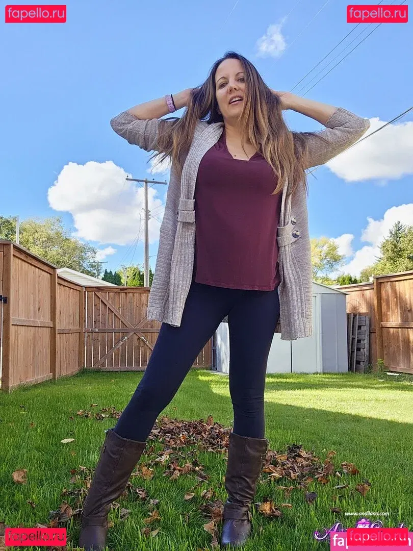 Andi Land Onlyfans Photo Gallery 