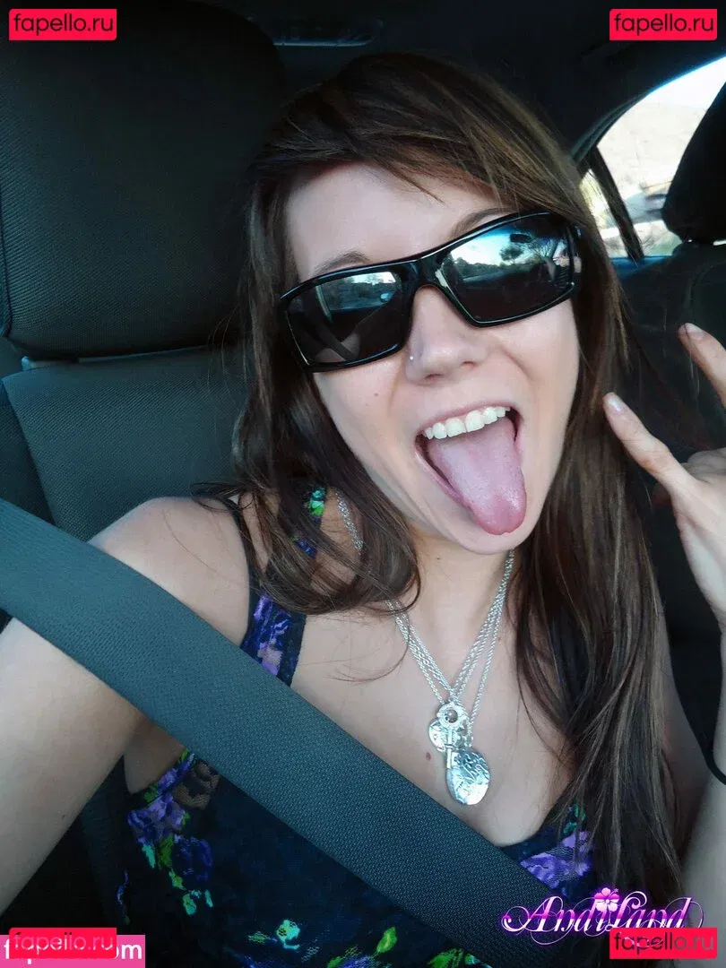 Andi Land Onlyfans Photo Gallery 