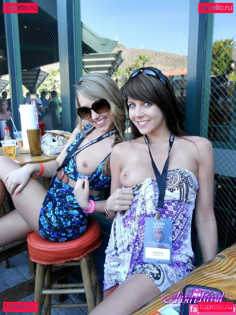 Andi Land Onlyfans Photo Gallery 