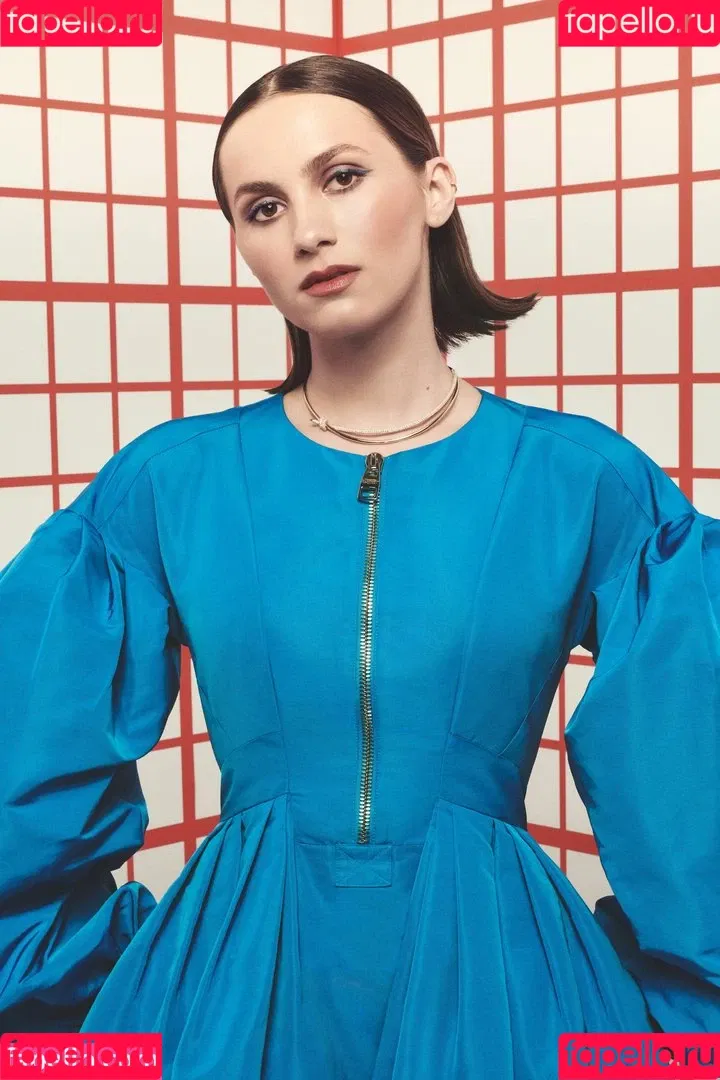 Maude Apatow Onlyfans Photo Gallery 