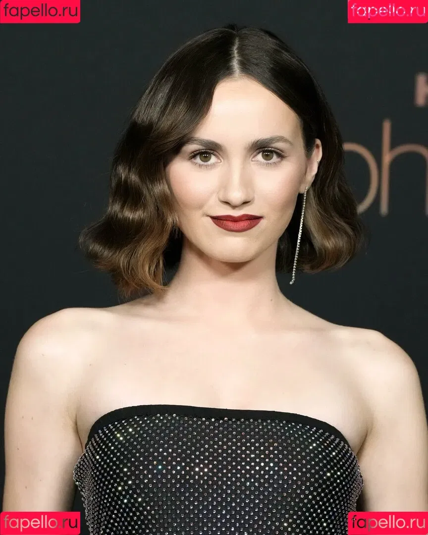Maude Apatow Onlyfans Photo Gallery 