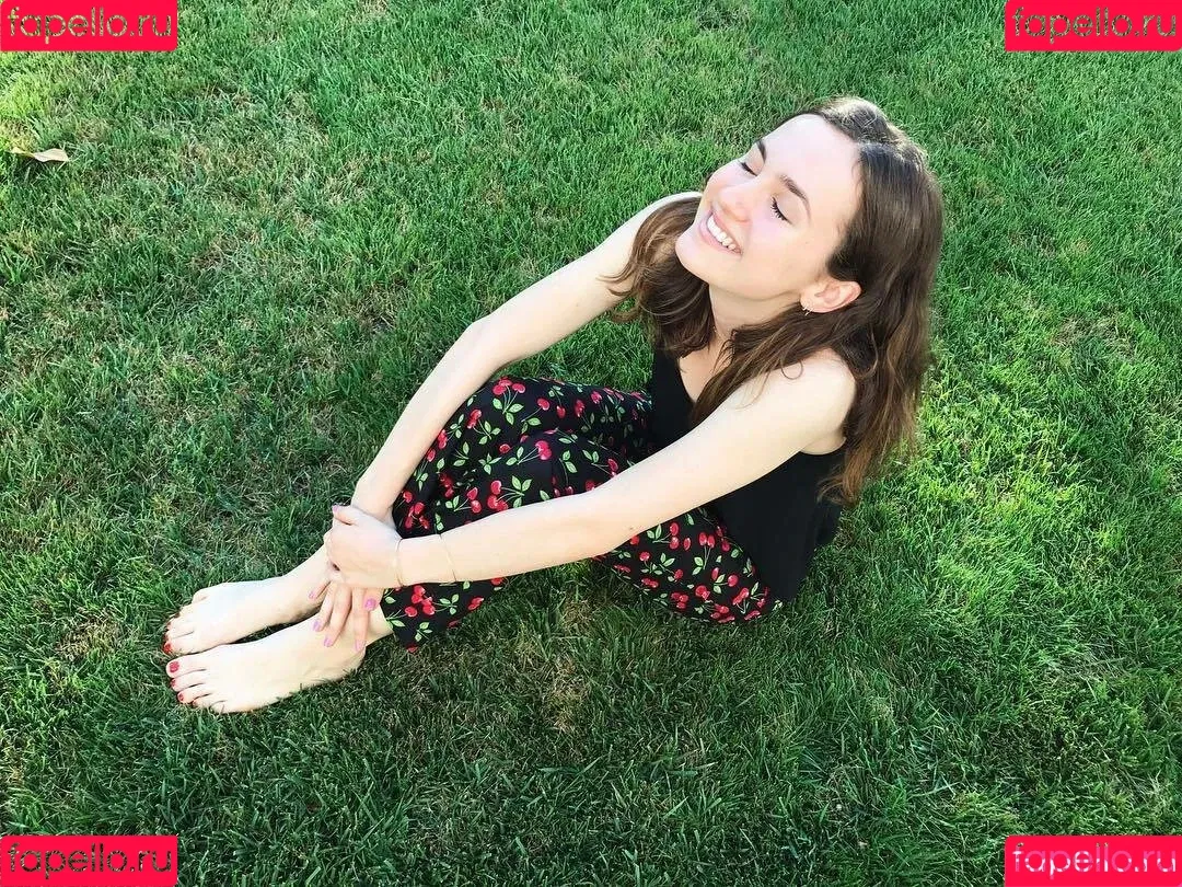 Maude Apatow Onlyfans Photo Gallery 