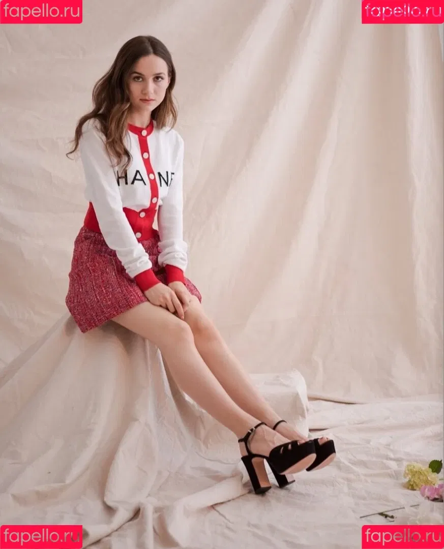 Maude Apatow Onlyfans Photo Gallery 