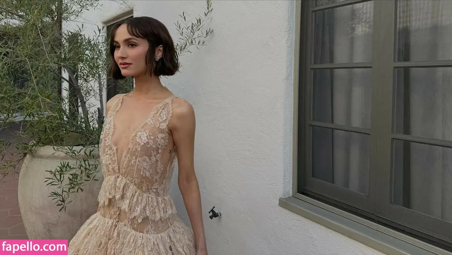 Maude Apatow Onlyfans Photo Gallery 