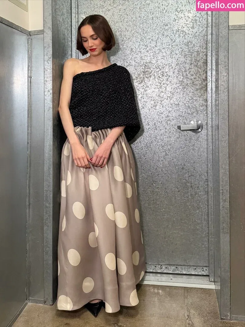 Maude Apatow Onlyfans Photo Gallery 