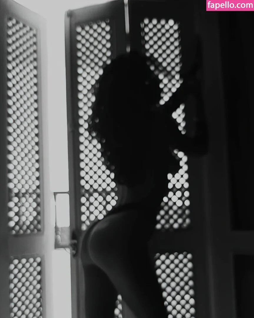 blackart.victoria Onlyfans Photo Gallery 