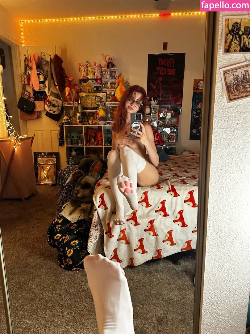 mari.m0nster Onlyfans Photo Gallery 