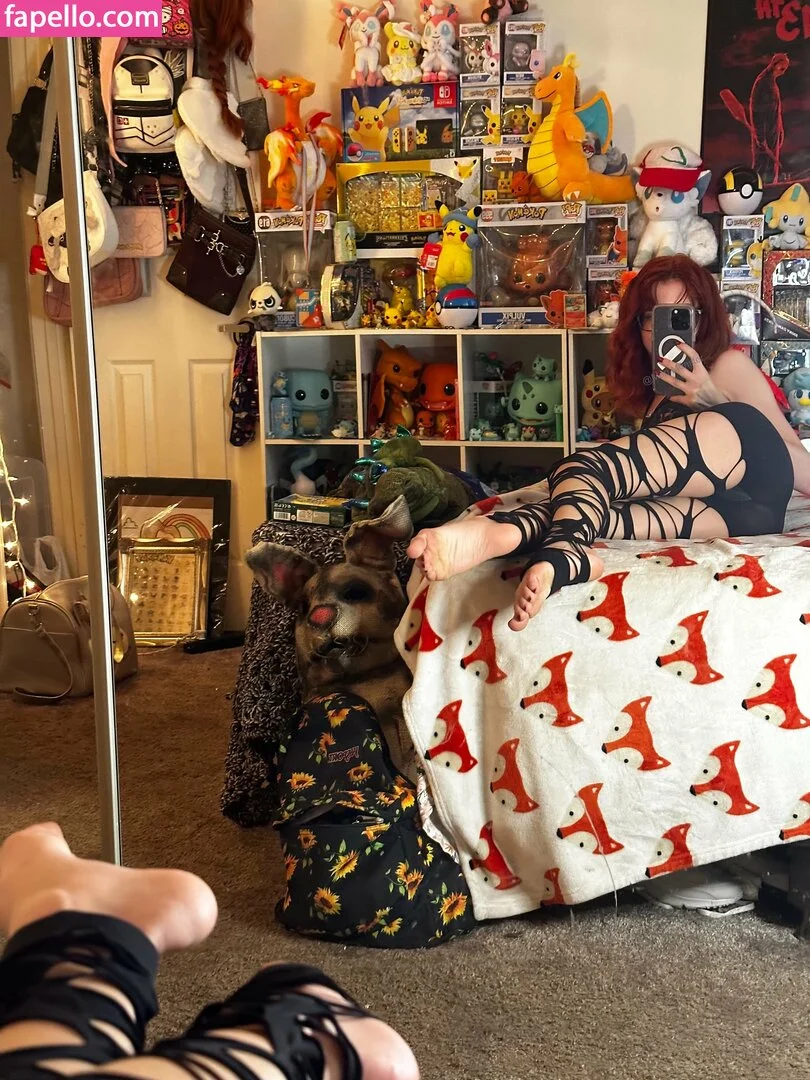 mari.m0nster Onlyfans Photo Gallery 