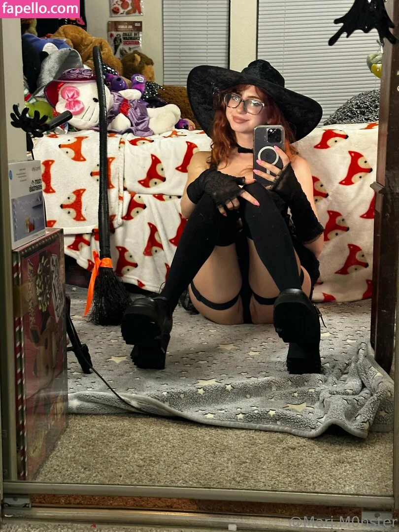 mari.m0nster Onlyfans Photo Gallery 