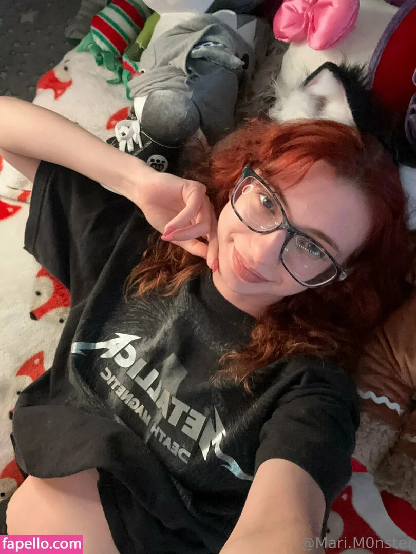 mari.m0nster Onlyfans Photo Gallery 