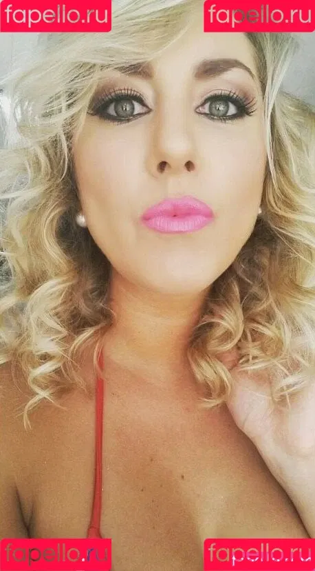 Yani Bonetto Onlyfans Photo Gallery 