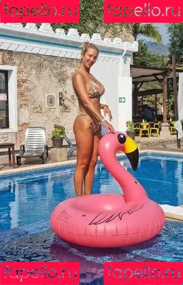 Yani Bonetto Onlyfans Photo Gallery 