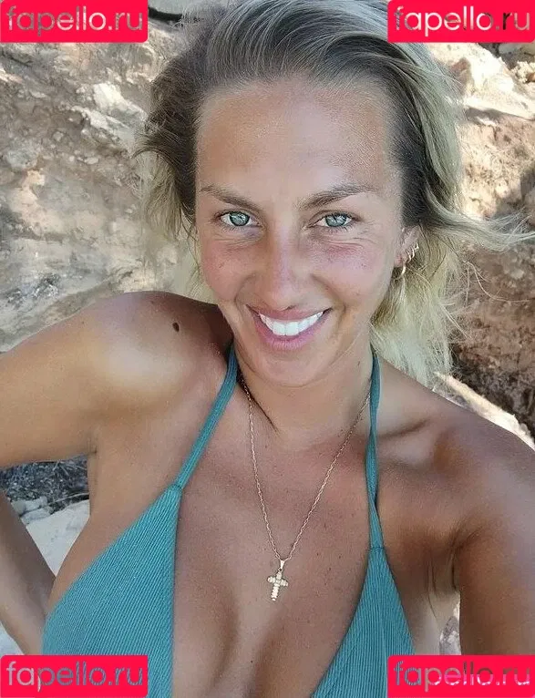 Yani Bonetto Onlyfans Photo Gallery 
