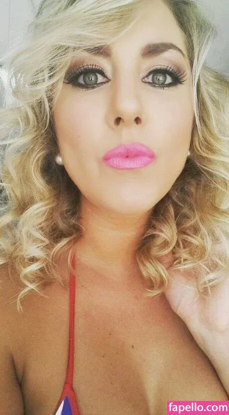 Yani Bonetto Onlyfans Photo Gallery 