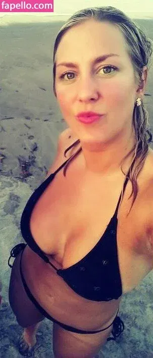 Yani Bonetto Onlyfans Photo Gallery 