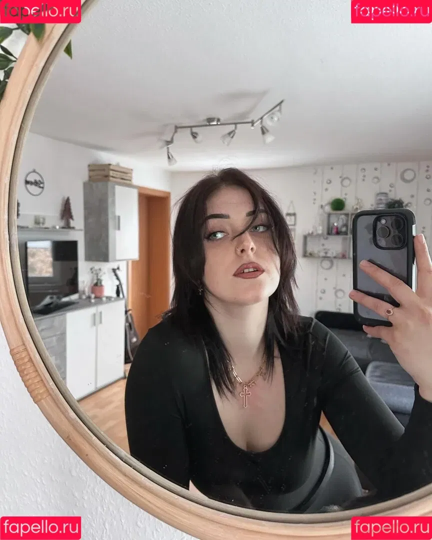 Syrena.scarlett Onlyfans Photo Gallery 