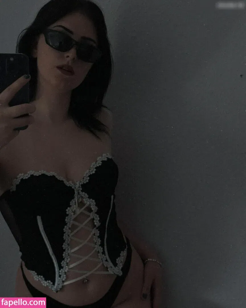 Syrena.scarlett Onlyfans Photo Gallery 