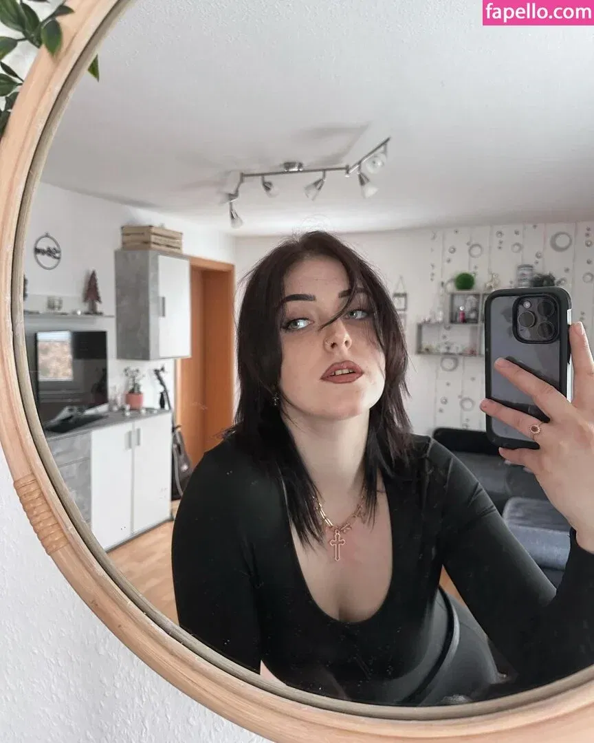 Syrena.scarlett Onlyfans Photo Gallery 