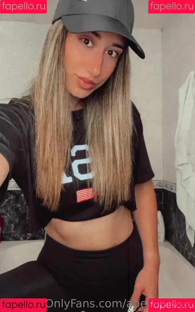 abella.rosse Onlyfans Photo Gallery 