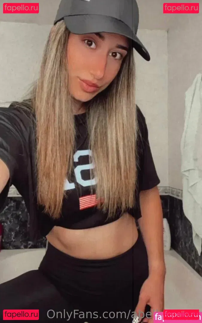 abella.rosse Onlyfans Photo Gallery 