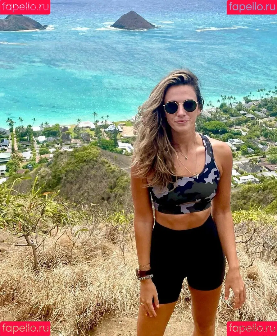 Taryn Hatcher Onlyfans Photo Gallery 
