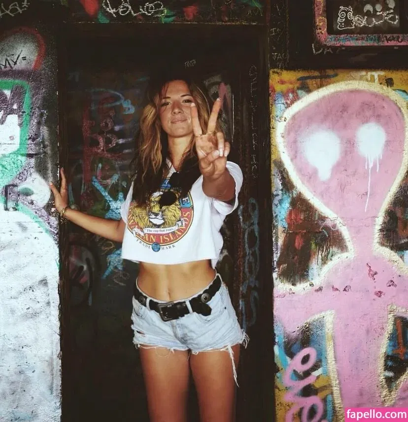 Taryn Hatcher Onlyfans Photo Gallery 