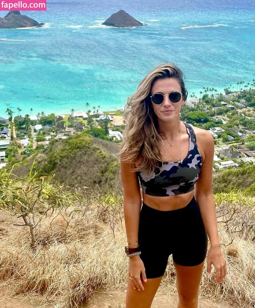 Taryn Hatcher Onlyfans Photo Gallery 