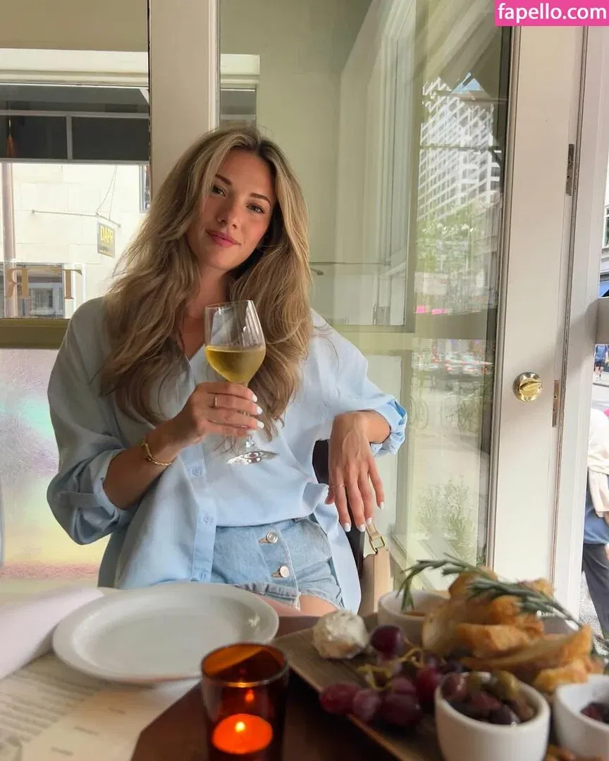 Taryn Hatcher Onlyfans Photo Gallery 