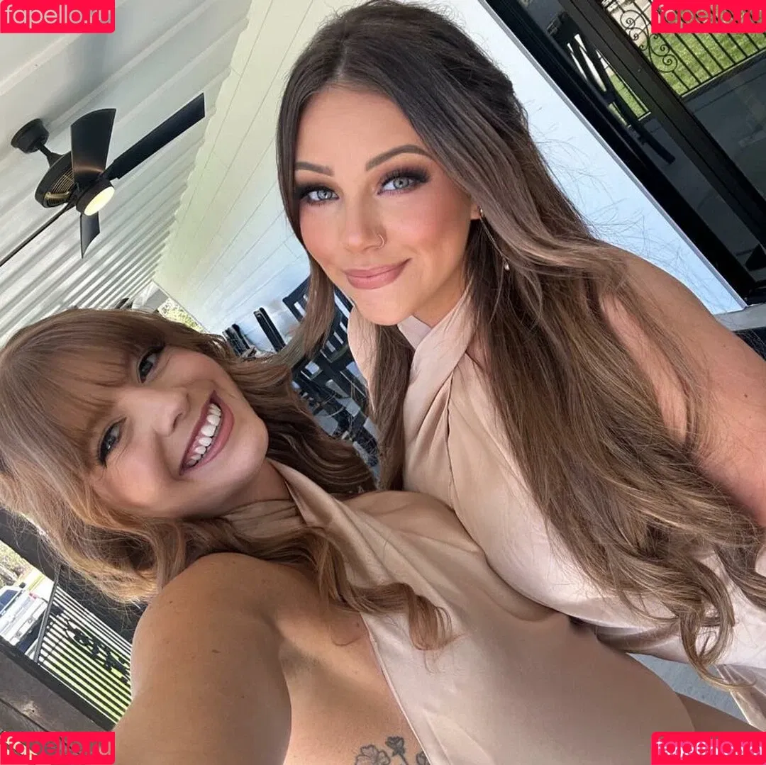 Brooke Onlyfans Photo Gallery 