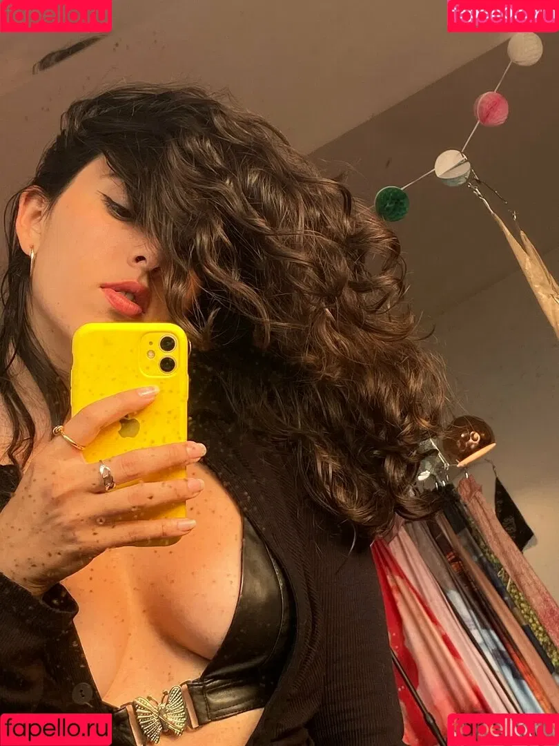 babyarpia Onlyfans Photo Gallery 
