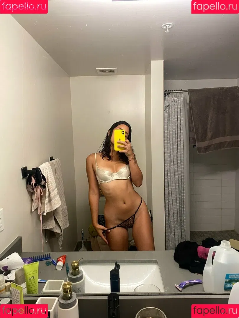 babyarpia Onlyfans Photo Gallery 