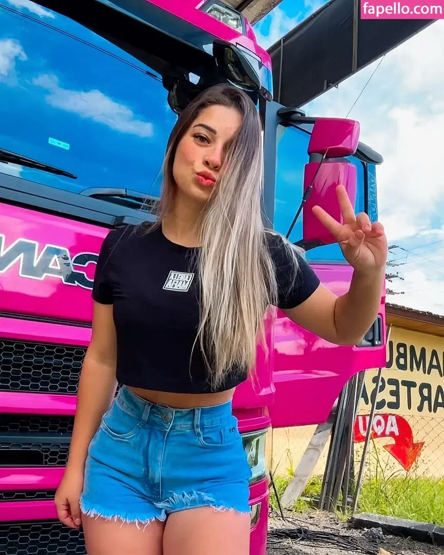 Gaby Franciscon Onlyfans Photo Gallery 