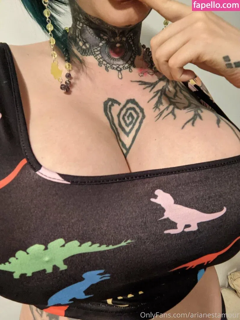 Ariane Saint Amour Onlyfans Photo Gallery 