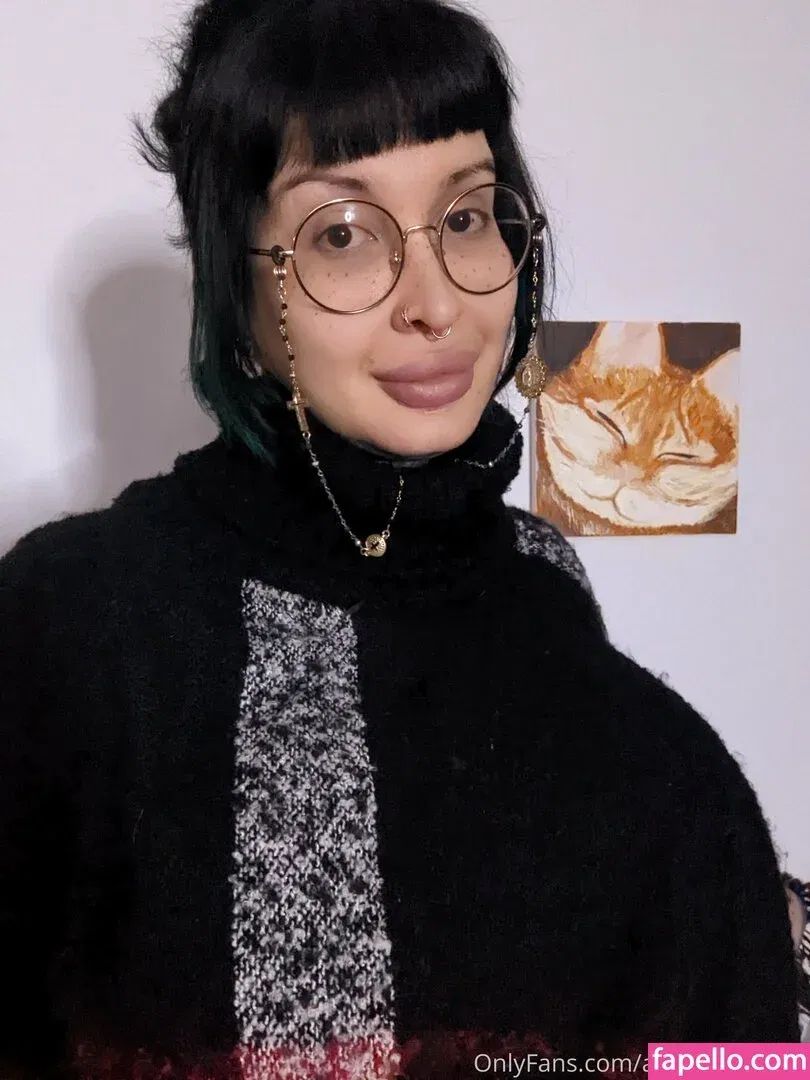 Ariane Saint Amour Onlyfans Photo Gallery 